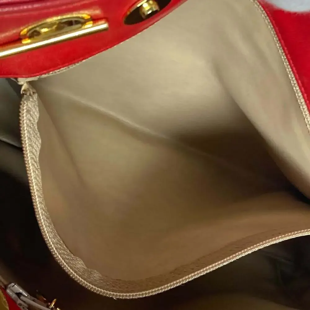 CHANEL Vintage Red Leather Shoulder Bag